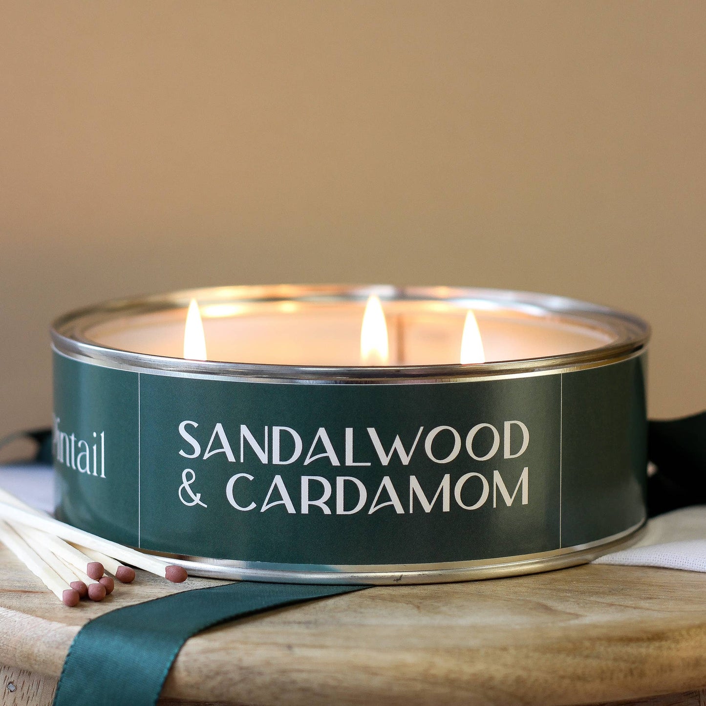 Sandalwood & Cardamom Grand Triple Wick (Pack of 6)
